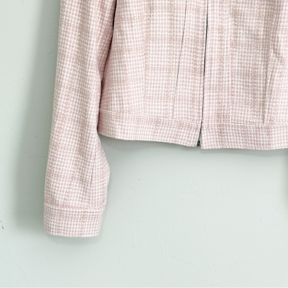 JACQUIE THE LABEL Women’s Pink White Tweed Bouclé Cropped Zip Jacket Size Large - Picture 4 of 8